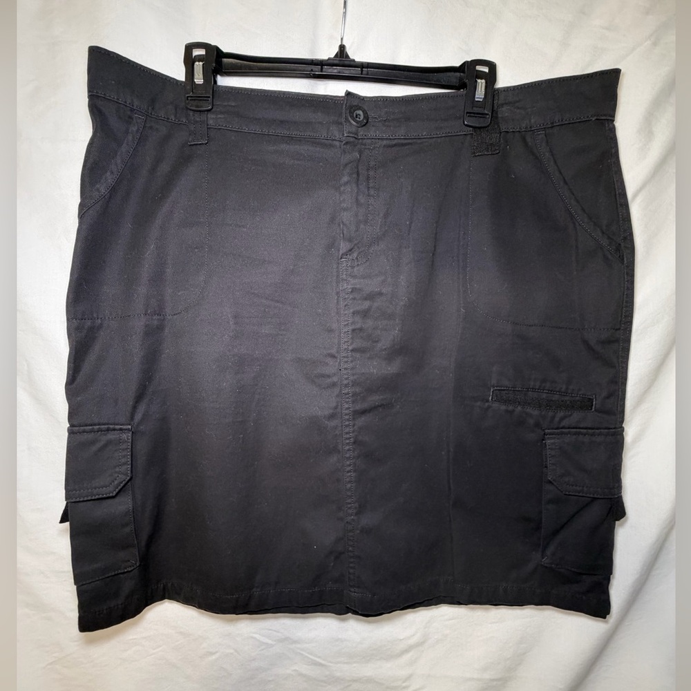 Classic Black Cargo Skirt - Women